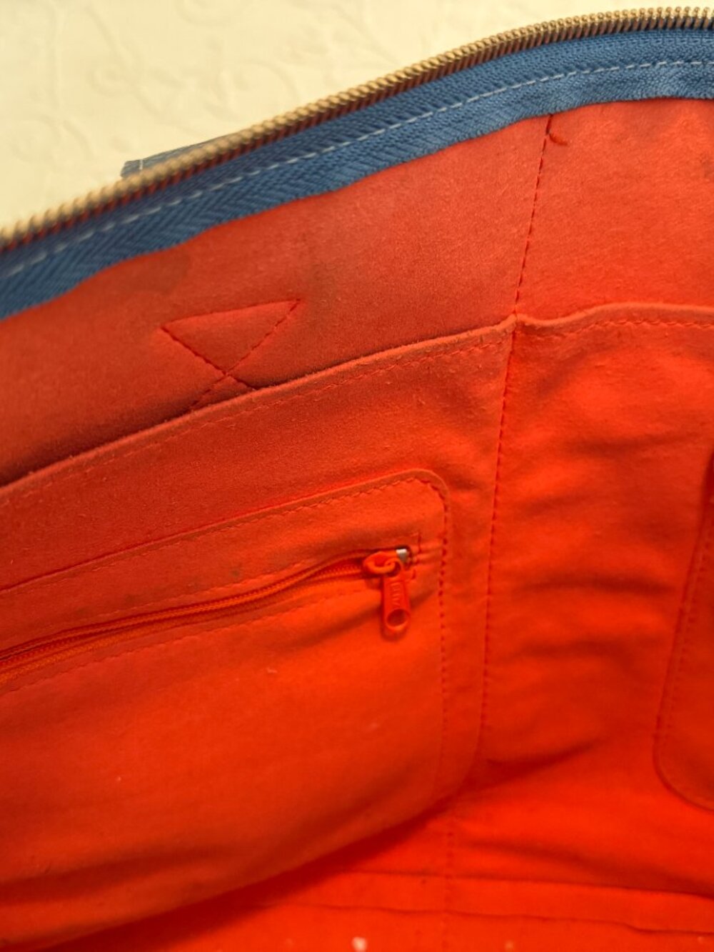 TERRIDA Luxury Travel Bag  - Leather Laptop Tote with Orange Trim - Picture 5 of 5